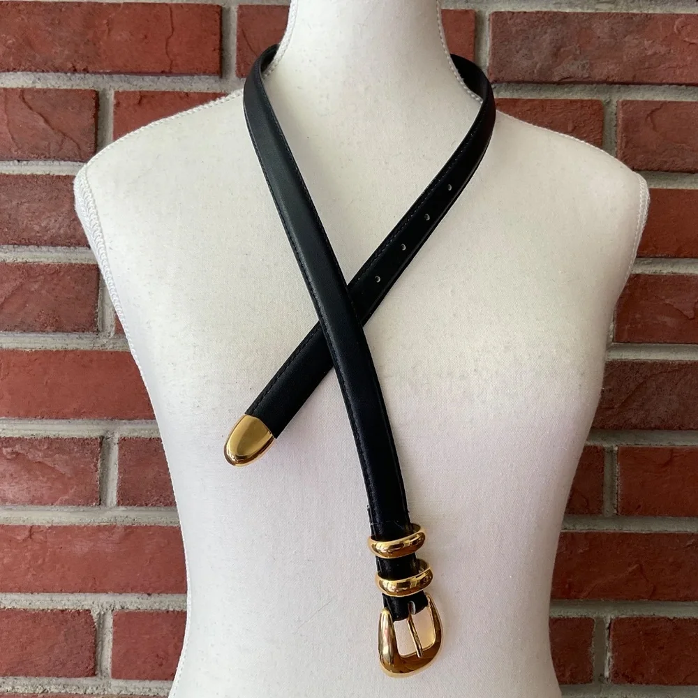 NEW Navy Leather Gold Buckle Adjustable Belt Size M Made in Taiwan
